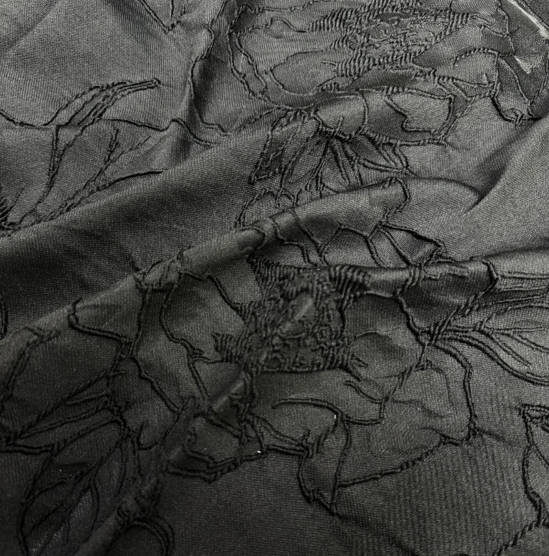 Новая черная атласная жаккардовая парчовая кружевная ткань, большой цветочный дизайн, 2025, африканский высококачественный материал для шитья выпускного платья
Новая черная атласная жаккардовая парчовая кружевная ткань, большой цветочный дизайн, 2025, африканский высококачественный материал для шитья выпускного платья