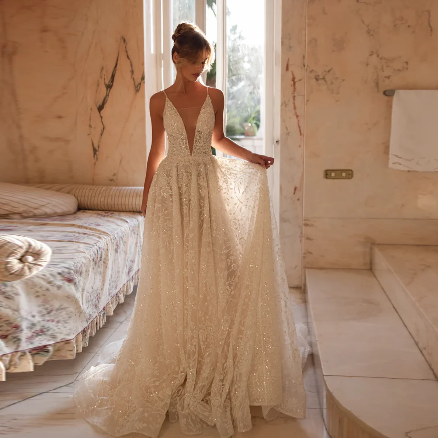 Sharon Said Glamorous V-Neck Tulle Wedding Dress 2025 Shiny Elegant A-Line Court Train Sleeveless Bride Gowns SW370 Customized
Sharon Said Glamorous V-Neck Tulle Wedding Dress 2025 Shiny Elegant A-Line Court Train Sleeveless Bride Gowns SW370 Customized