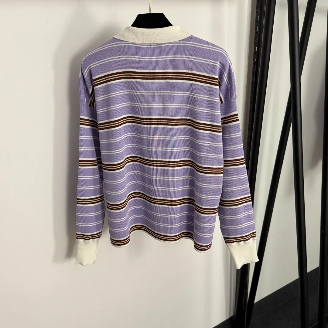 2025 Autumn New Style Women's Collar-Notched Striped Long-Sleeved Knit Top
2025 Autumn New Style Women's Collar-Notched Striped Long-Sleeved Knit Top
