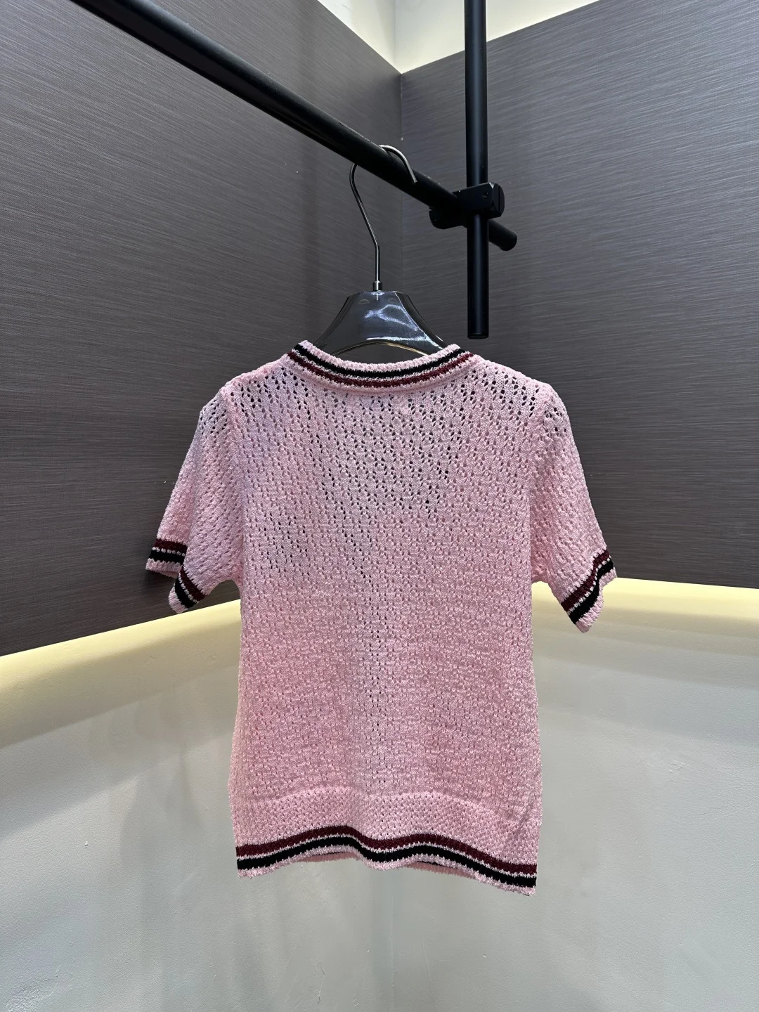 2026 Spring/Summer Women's New Hollow Jacquard V-Neck Cardigan ZX18532
2026 Spring/Summer Women's New Hollow Jacquard V-Neck Cardigan ZX18532