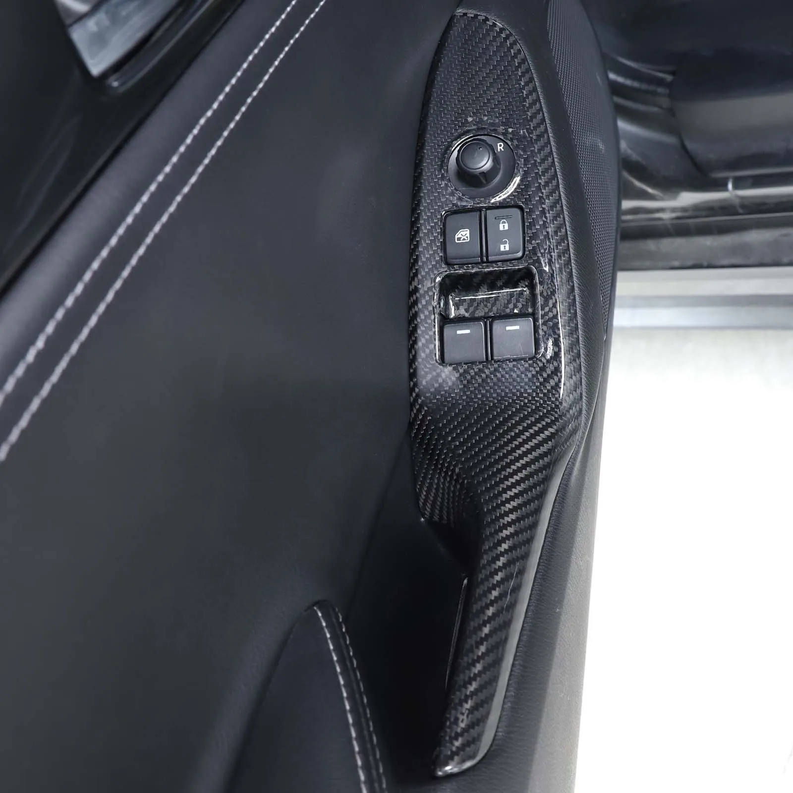 For Mazda MX-5 2016-2023 Real Carbon Fiber Car Window Lifting Button Decorative Frame cover Interior Car Accessories
For Mazda MX-5 2016-2023 Real Carbon Fiber Car Window Lifting Button Decorative Frame cover Interior Car Accessories