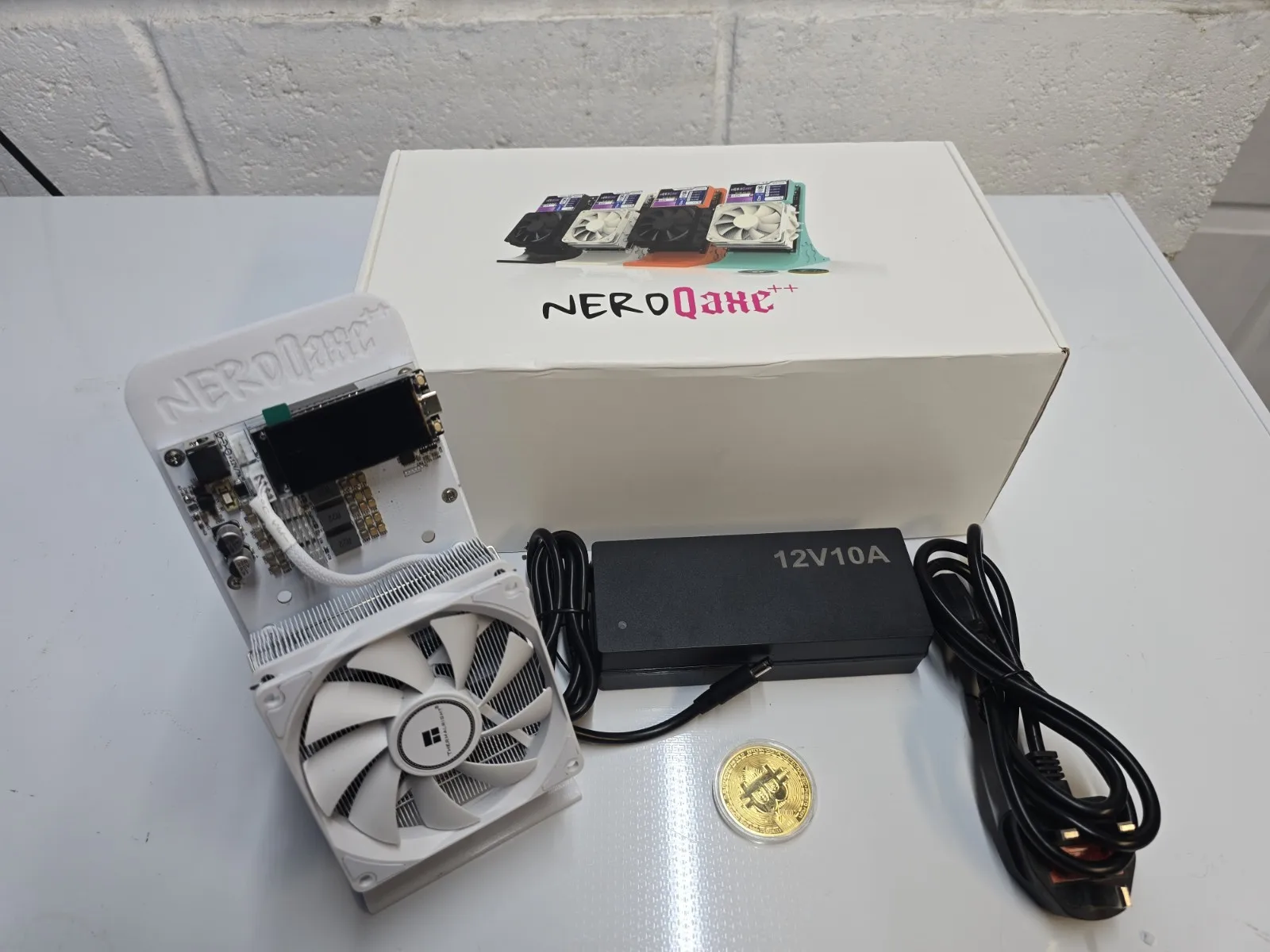 JD BUY 3 GET 2 FREE Bitaxe NerdQaxe++ 4Pcs BM1370 ASIC Chip 4.8TH/s Home Solo BTC
JD BUY 3 GET 2 FREE Bitaxe NerdQaxe++ 4Pcs BM1370 ASIC Chip 4.8TH/s Home Solo BTC