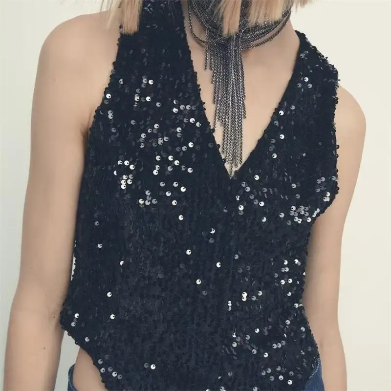 Women's Summer New Elegant Fashionable Slim Fit Beaded V-Neck Temperament Commuter Vest Tops
Women's Summer New Elegant Fashionable Slim Fit Beaded V-Neck Temperament Commuter Vest Tops
