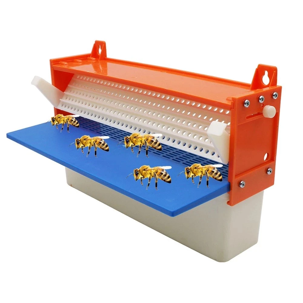 1Set Bee Pollen Collector eco-friendly Pollen Collector Removable Ventilated Pollen Tray Bee Hive Entrance Bee Feeding Box
1Set Bee Pollen Collector eco-friendly Pollen Collector Removable Ventilated Pollen Tray Bee Hive Entrance Bee Feeding Box