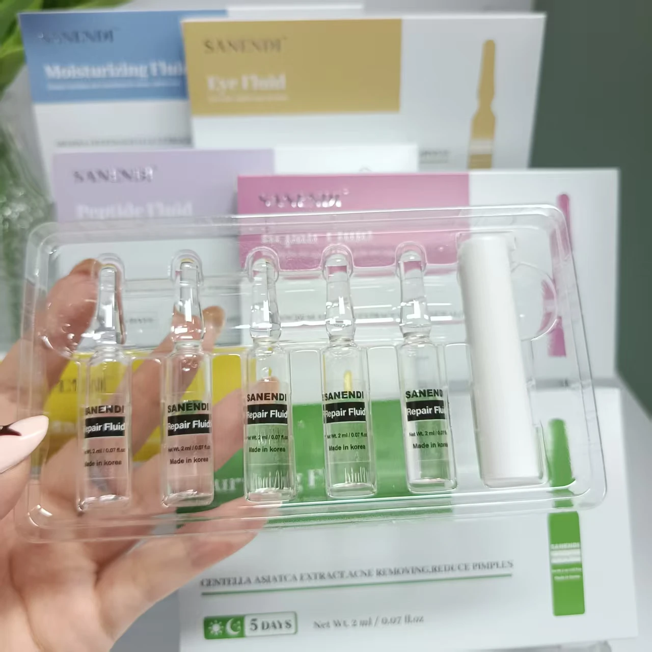 South Korea Sanendi Skin Care Product GSH Collagen Moisturizing Hydration Soothing And Repairing Facial Essence Set 5/20PCS
South Korea Sanendi Skin Care Product GSH Collagen Moisturizing Hydration Soothing And Repairing Facial Essence Set 5/20PCS