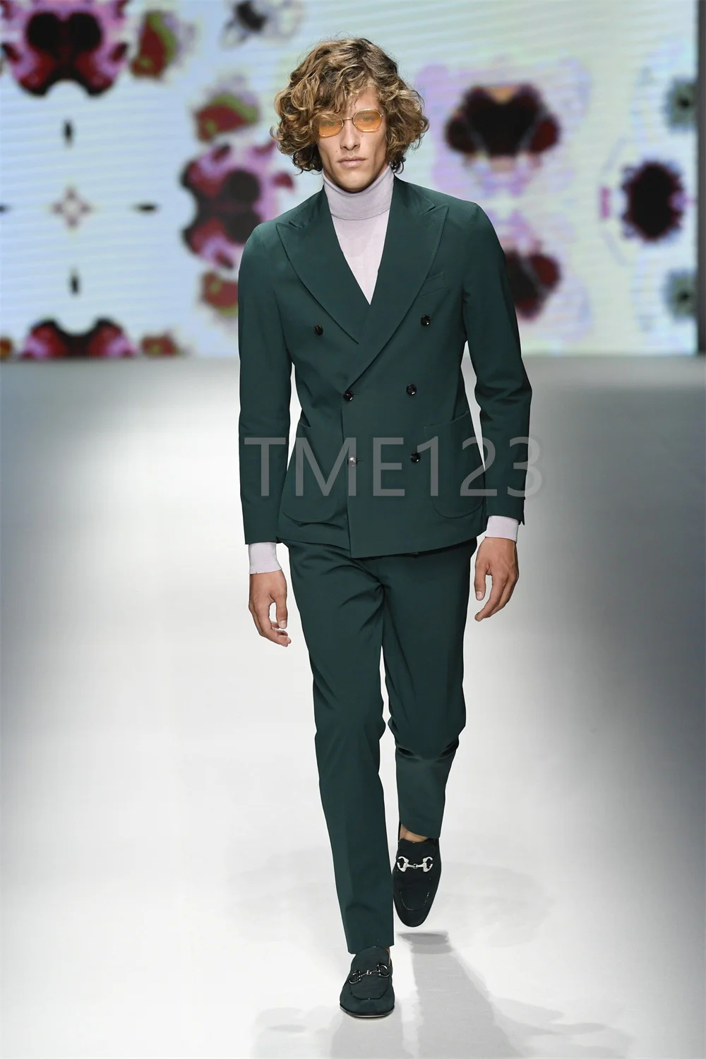 2022 Casual Fashion Luxurious Business Men's Suit for Wedding Party Tuxedos Slim Fit Peak Lapel Green Suits Male(Jacket+Pants)
2022 Casual Fashion Luxurious Business Men's Suit for Wedding Party Tuxedos Slim Fit Peak Lapel Green Suits Male(Jacket+Pants)