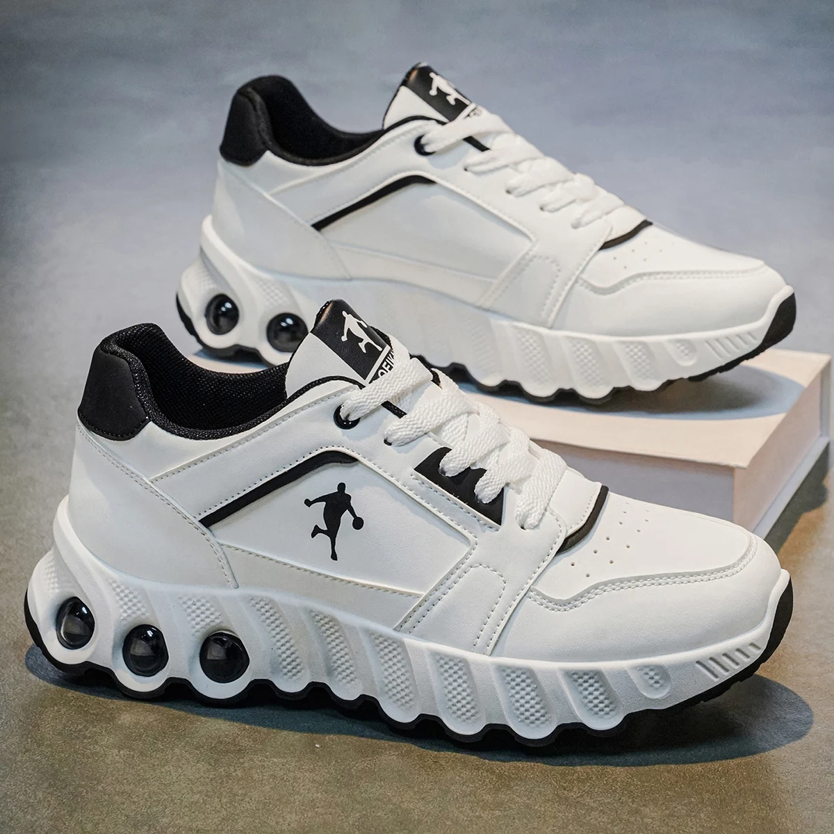 Men's Casual Sports OutdoorHiking Trendy Fashion Street Comfortable Sport Men Shoes
Men's Casual Sports OutdoorHiking Trendy Fashion Street Comfortable Sport Men Shoes