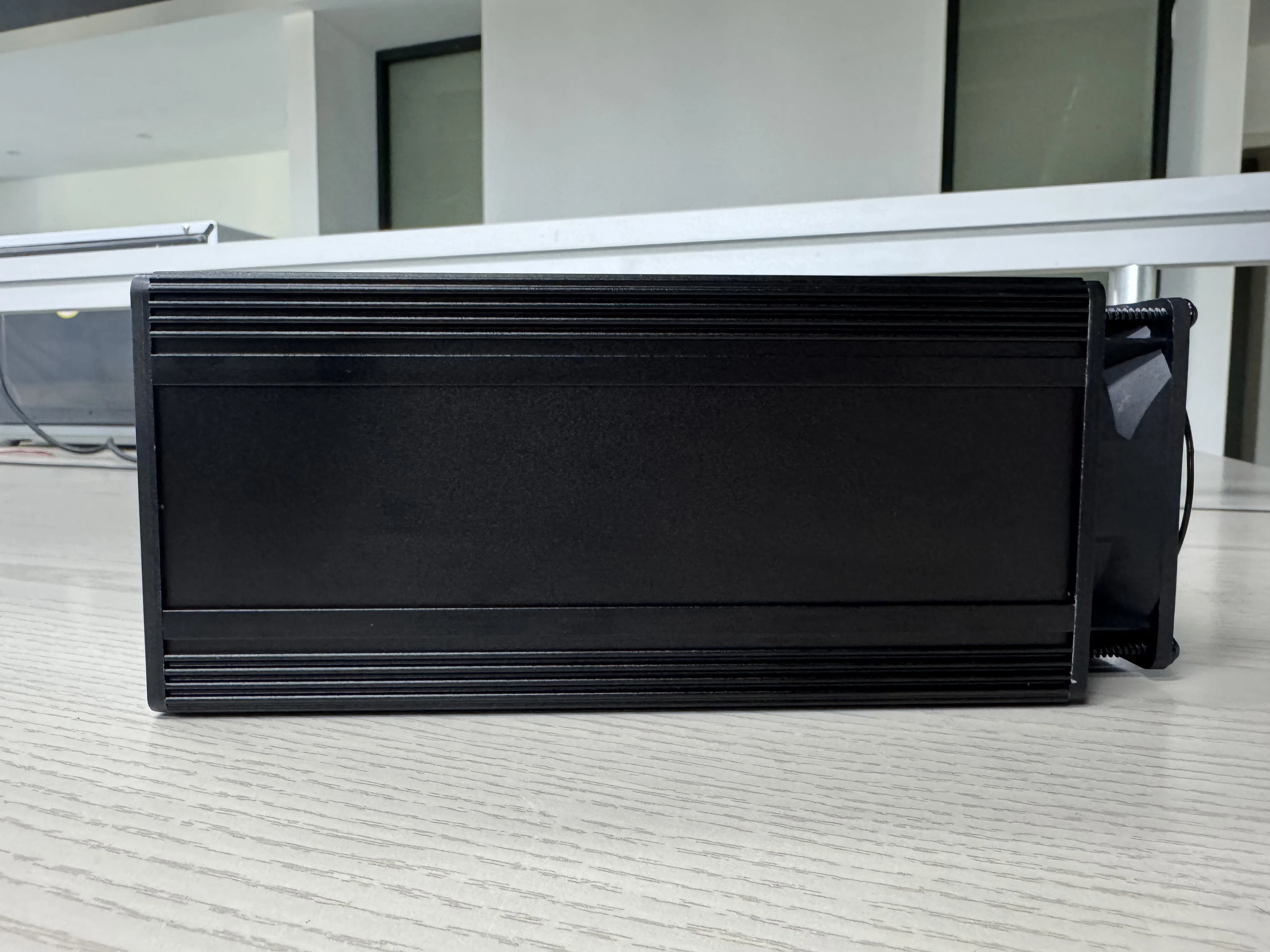 NerdHAXE+ 7.2TH/S Bitaxe NerdQaxe++ BTC Solo Miner 7.2TH/S 6XBM1370 ASIC Chip Open Source Bitcoin Crypto Miner Silent Miner
NerdHAXE+ 7.2TH/S Bitaxe NerdQaxe++ BTC Solo Miner 7.2TH/S 6XBM1370 ASIC Chip Open Source Bitcoin Crypto Miner Silent Miner