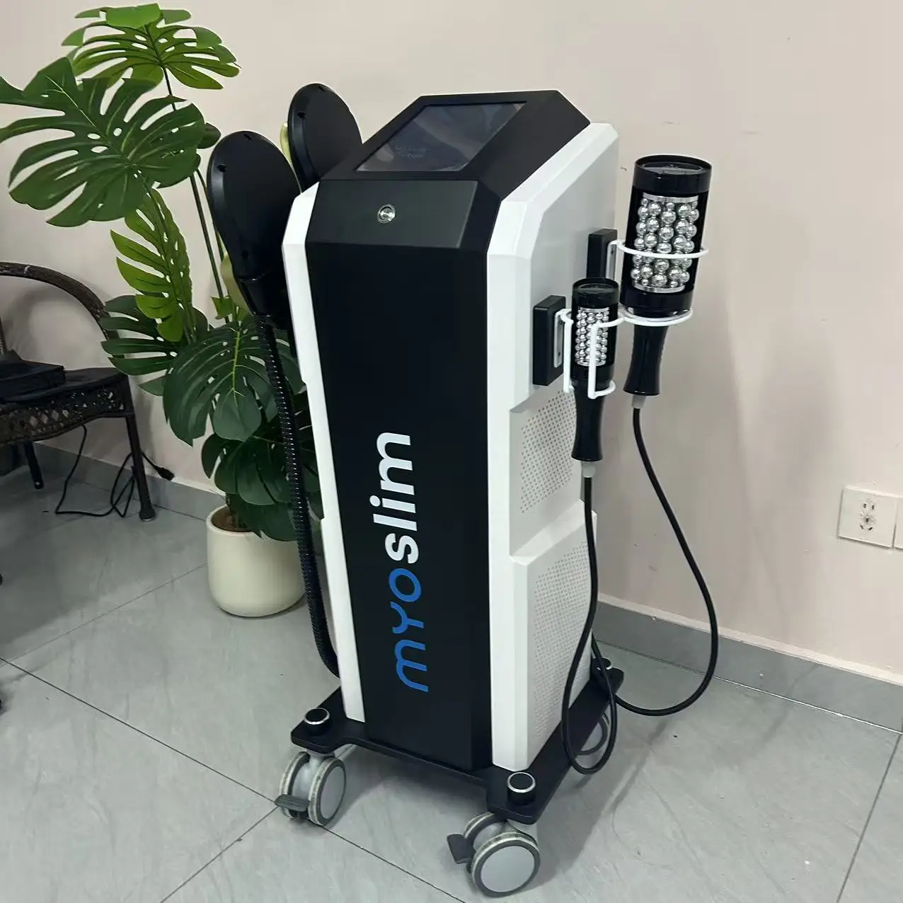 Myoslim 2 in 1 And Rolling Massage For Weight Loss EMS Machine For Shaping Bodybuilding Weight Loss And Body Shaping
Myoslim 2 in 1 And Rolling Massage For Weight Loss EMS Machine For Shaping Bodybuilding Weight Loss And Body Shaping