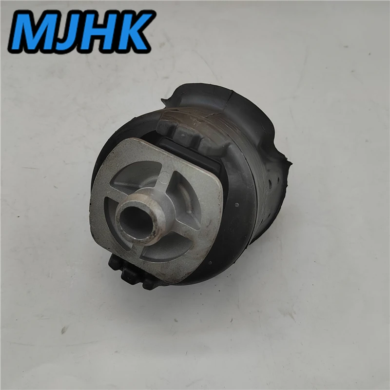 MJHK A2213511342 2213511342 Fit For Mercedes-Benz Rear Subframe Bushing Rubber Mount
MJHK A2213511342 2213511342 Fit For Mercedes-Benz Rear Subframe Bushing Rubber Mount