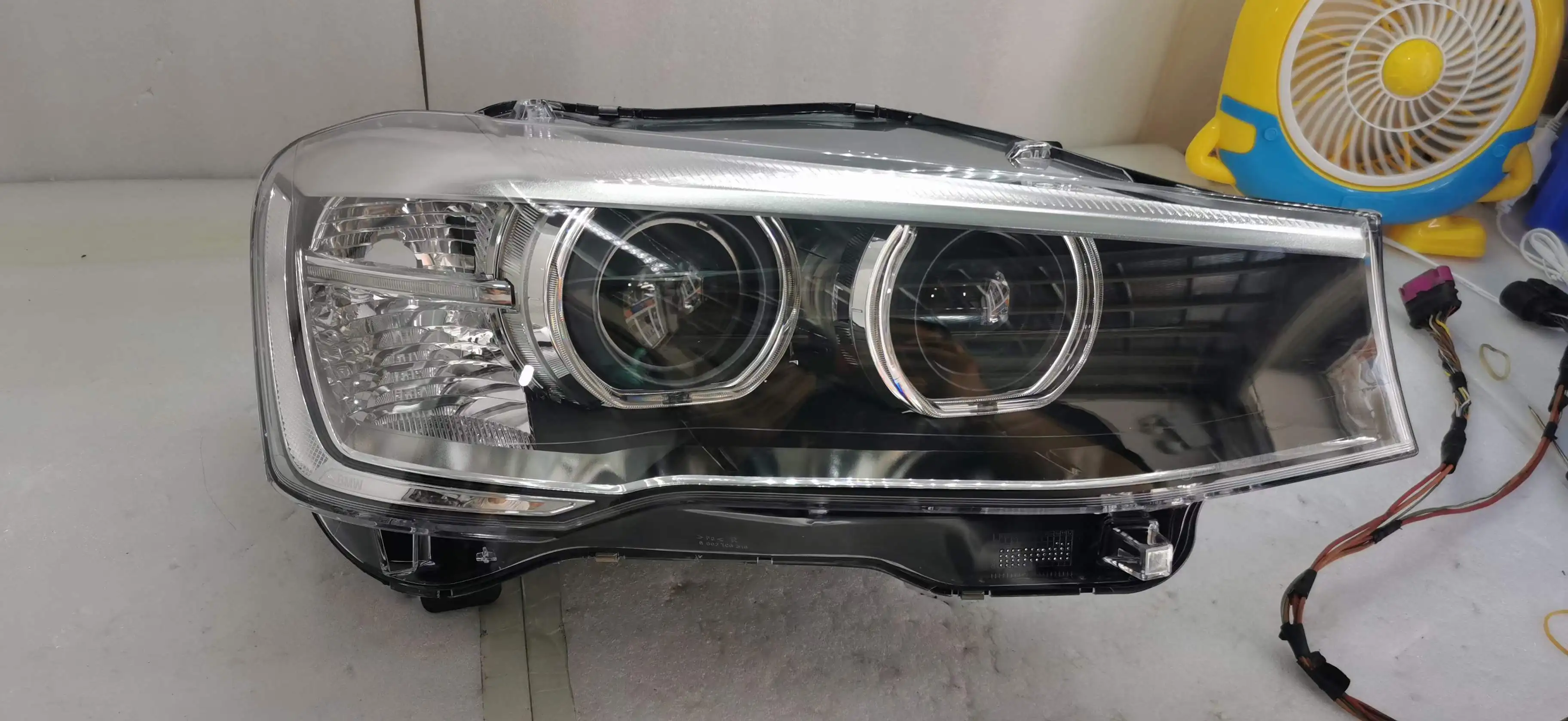 Для Bmw X3 F25 HID ксеноновая фара в сборе для 2014-2016 с адаптивной функцией AFS
Для Bmw X3 F25 HID ксеноновая фара в сборе для 2014-2016 с адаптивной функцией AFS