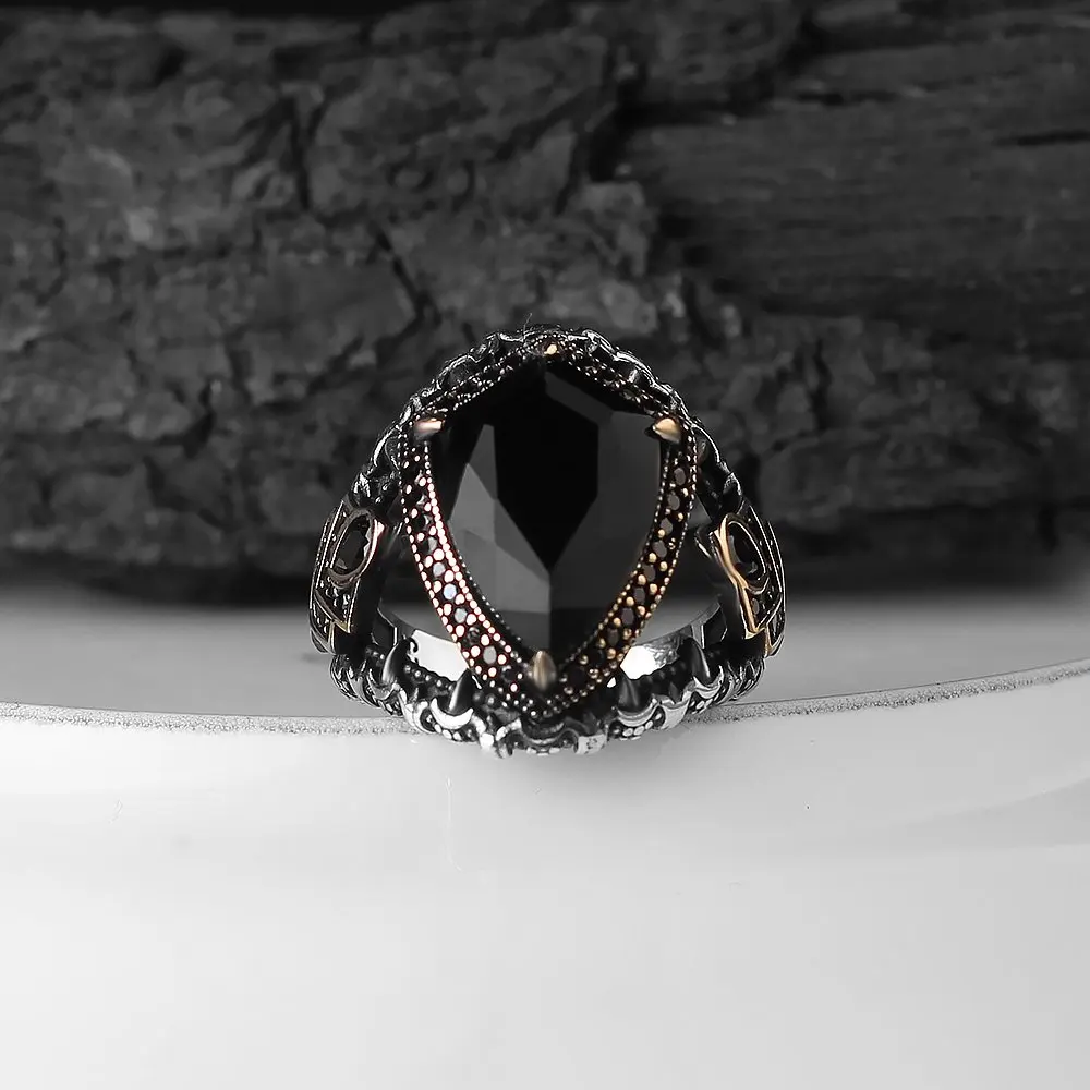 Men's Black Zircon Stone Pattern 925 Sterling Silver Ring Special Design 2022 Summer Winter Fashion Trend Accessories Products Free Shipping
Men's Black Zircon Stone Pattern 925 Sterling Silver Ring Special Design 2022 Summer Winter Fashion Trend Accessories Products Free Shipping