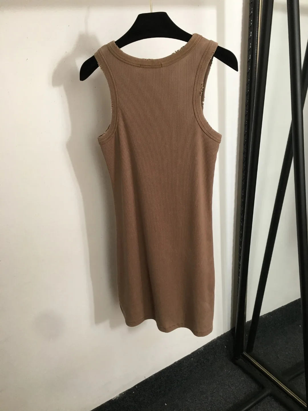 Новая модель 2026 года - Универсальная, модная женская одежда - Высокое качество, доступная цена, привлекательный дизайн
Новая модель 2026 года - Универсальная, модная женская одежда - Высокое качество, доступная цена, привлекательный дизайн