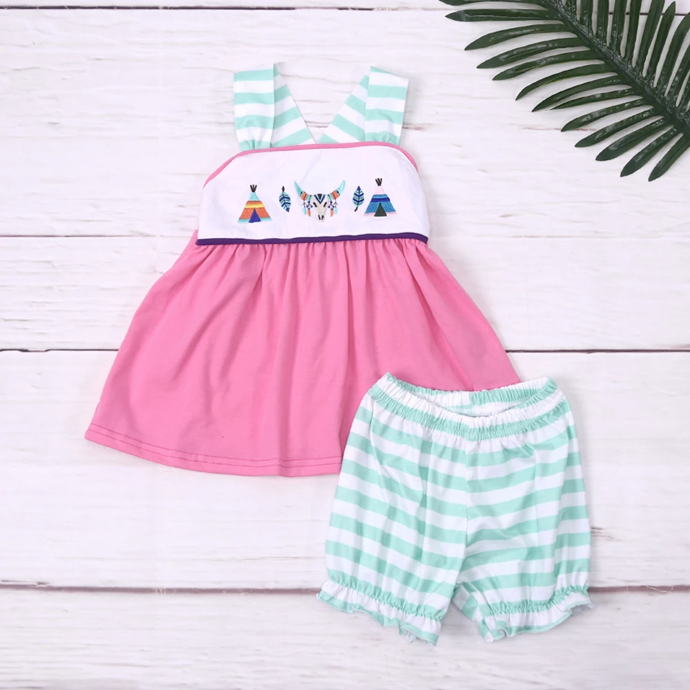 Baby New Kids Cotton Pink T-shirt Set Round Neck Cow Embroidery Girl Top Clothes And Green Stripe Shorts Decorate Suit
Baby New Kids Cotton Pink T-shirt Set Round Neck Cow Embroidery Girl Top Clothes And Green Stripe Shorts Decorate Suit