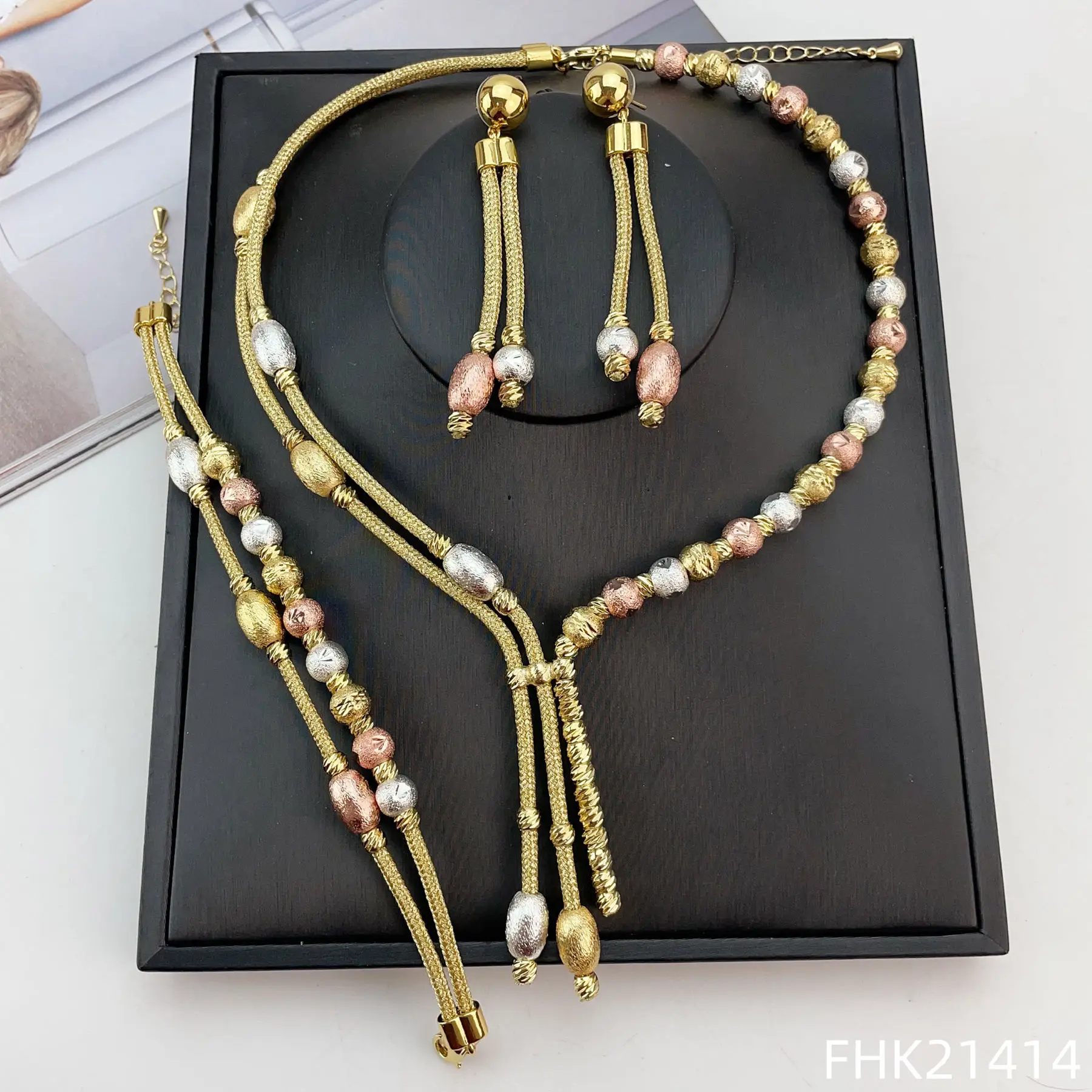 EMMA Fashion Dubai Gold Plated Beads Necklaces Earrings Rings Fine Jewelry Sets For Women Wedding Party Jewelry Gifts FHK21414
EMMA Fashion Dubai Gold Plated Beads Necklaces Earrings Rings Fine Jewelry Sets For Women Wedding Party Jewelry Gifts FHK21414