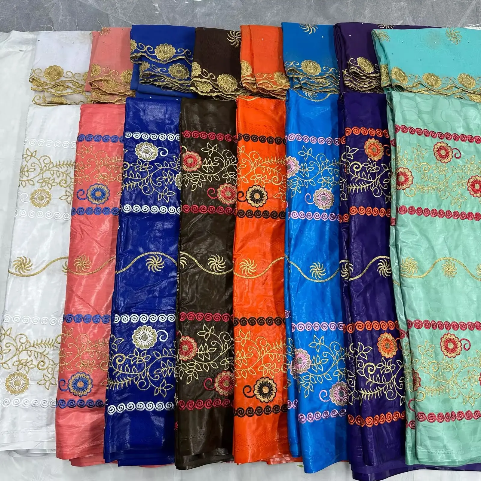 2026 African Cotton Perfume Bazin Fabric Basin Riche Brocade Embroidery Clothes Material 7Yards For Nigerian Wedding Party Derss
2026 African Cotton Perfume Bazin Fabric Basin Riche Brocade Embroidery Clothes Material 7Yards For Nigerian Wedding Party Derss