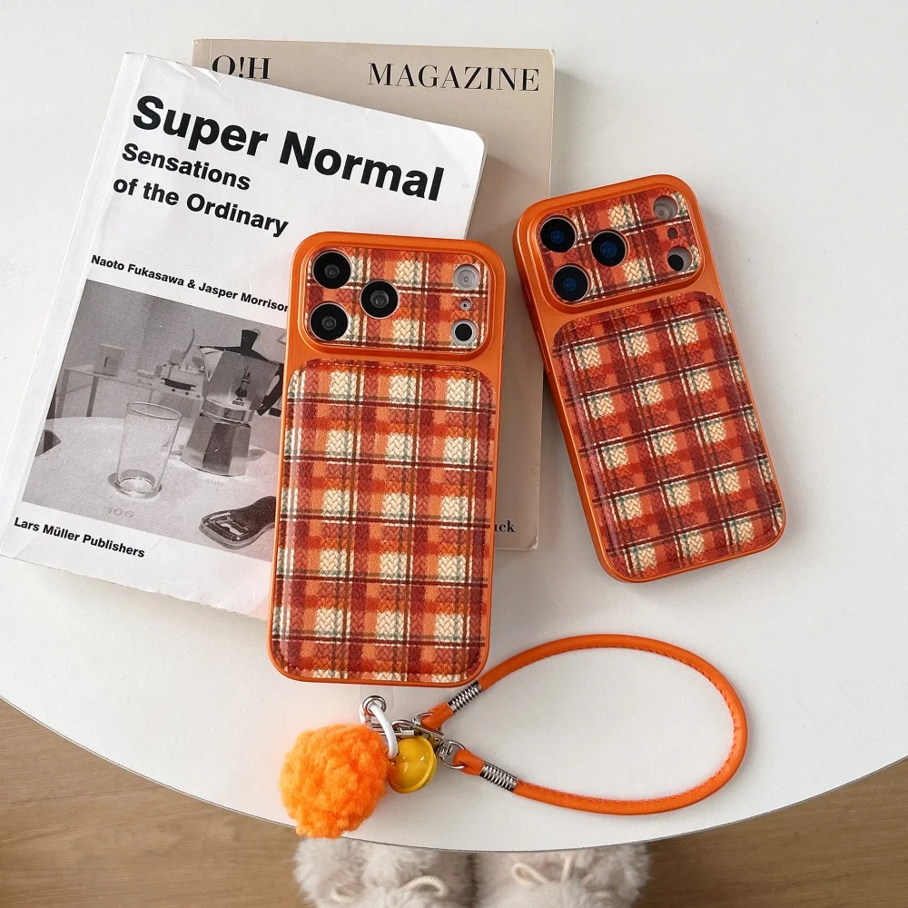 Fashionable and creative woven plaid leather mobile phone case, suitable for iPhone14/15/16/17 ProMax, 17Pro new protective case
Fashionable and creative woven plaid leather mobile phone case, suitable for iPhone14/15/16/17 ProMax, 17Pro new protective case