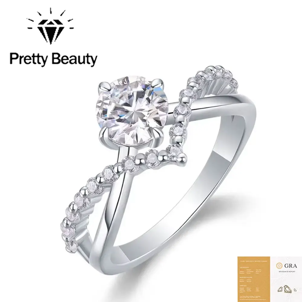 Pretty Beauty S925 Sterling Silver 1ct Moissanite Engagement Ring Crown Tiara V Shape Wedding Band Dainty Bridal Ring for Women
Pretty Beauty S925 Sterling Silver 1ct Moissanite Engagement Ring Crown Tiara V Shape Wedding Band Dainty Bridal Ring for Women