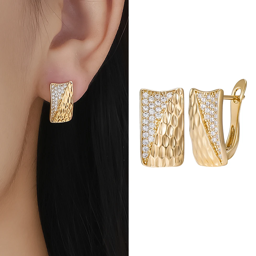 Fashion Copper Stud Earrings Women Girls Classic Rose Gold Color Luxury Vintage Wedding Jewelry Zircon Crystal Earrings Gifts
Fashion Copper Stud Earrings Women Girls Classic Rose Gold Color Luxury Vintage Wedding Jewelry Zircon Crystal Earrings Gifts