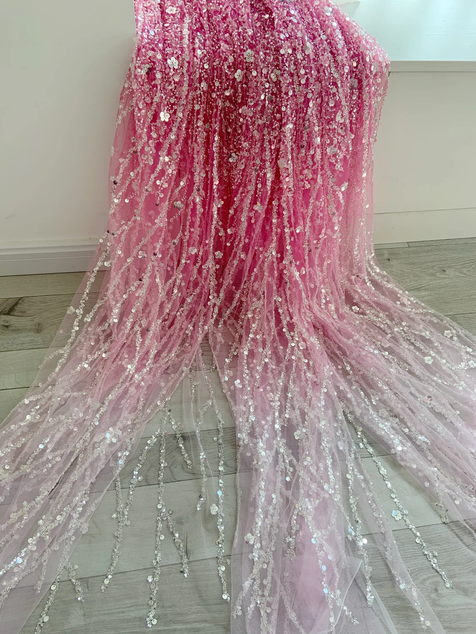 PInk Sparkle Bead Tulle Lace Fabric For Bridal Dress, Dip Dye Bead Fabric With Gradient Colors With Florals Vines For Bridal
PInk Sparkle Bead Tulle Lace Fabric For Bridal Dress, Dip Dye Bead Fabric With Gradient Colors With Florals Vines For Bridal