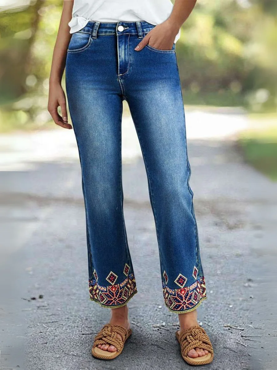 【HME】Women's Casual Fashion Denim Blue Geometric Pattern Embroidered Flared Pants, Fashionable Diamond Hem Washed Denim Pants
【HME】Women's Casual Fashion Denim Blue Geometric Pattern Embroidered Flared Pants, Fashionable Diamond Hem Washed Denim Pants