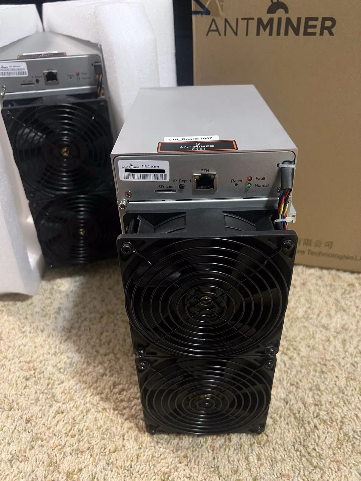 AS BUY 2 GET 1 FREE BITMAIN Antminer Z15 Pro 860k/sol 2780W Miner With Warranty BRAND NEW
AS BUY 2 GET 1 FREE BITMAIN Antminer Z15 Pro 860k/sol 2780W Miner With Warranty BRAND NEW