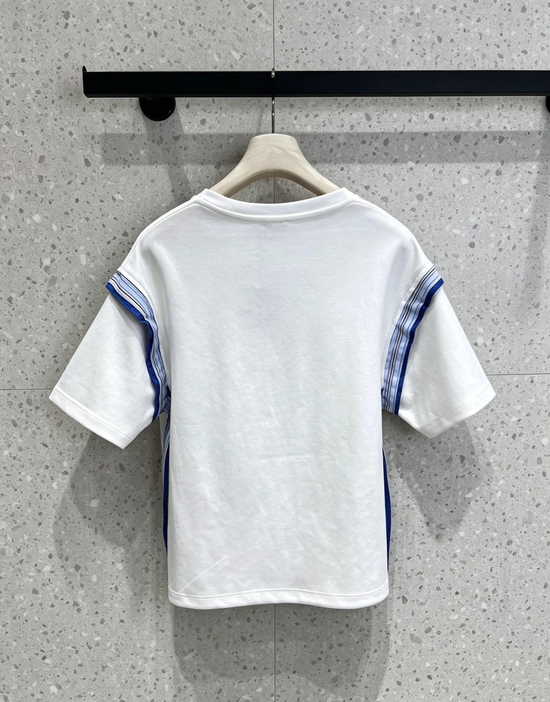 2026 Summer New Style Women's Clothing - Side-color Striped Accordion Design for Business Casual Women's Short-Sleeved Top
2026 Summer New Style Women's Clothing - Side-color Striped Accordion Design for Business Casual Women's Short-Sleeved Top