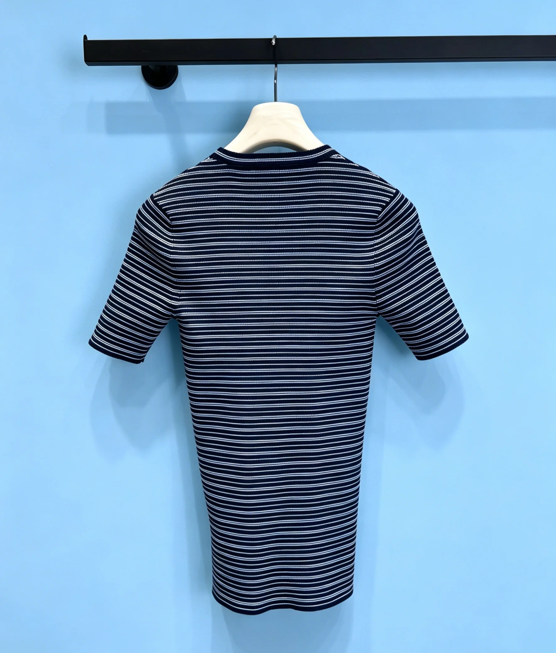 2026 New Women's Striped Short Sleeve Size M L Slim & Minimalist Code31
2026 New Women's Striped Short Sleeve Size M L Slim & Minimalist Code31