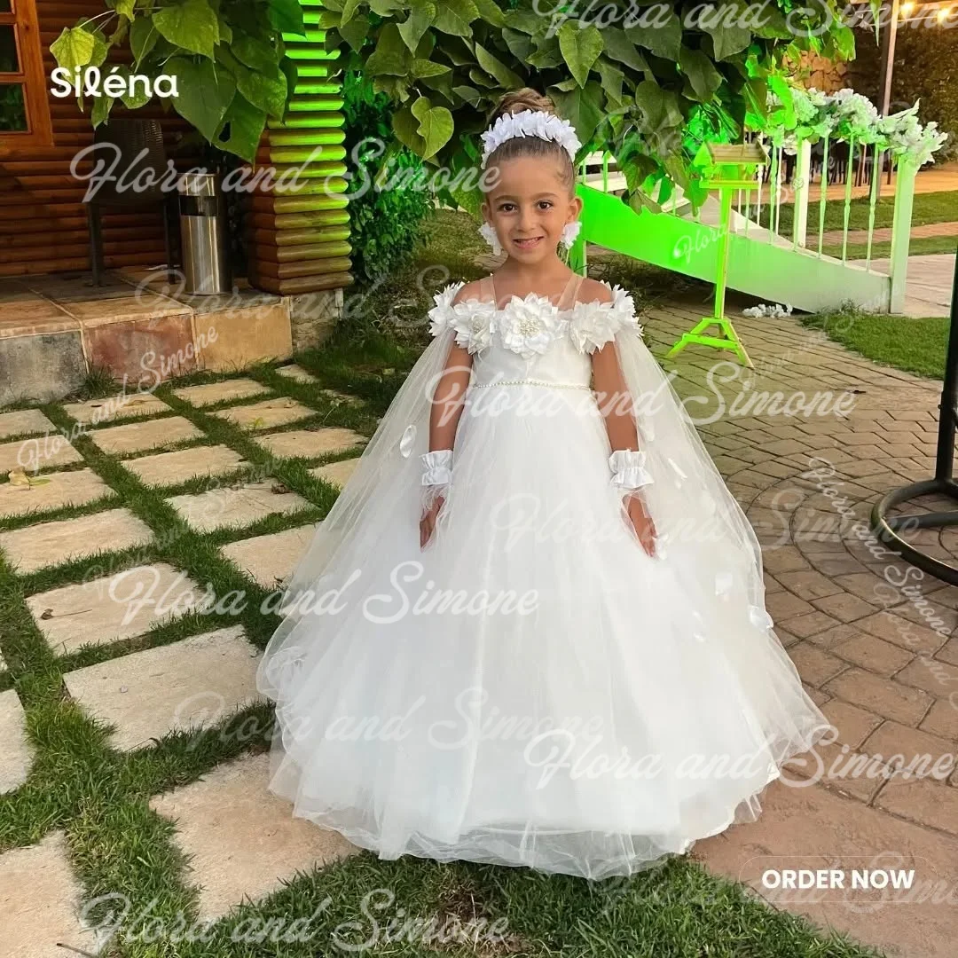 Lace Appliques Off Shoulder Half Sleeves Tulle Princess Flower Girl Dress for Wedding Party First Communion Gowns customized
Lace Appliques Off Shoulder Half Sleeves Tulle Princess Flower Girl Dress for Wedding Party First Communion Gowns customized