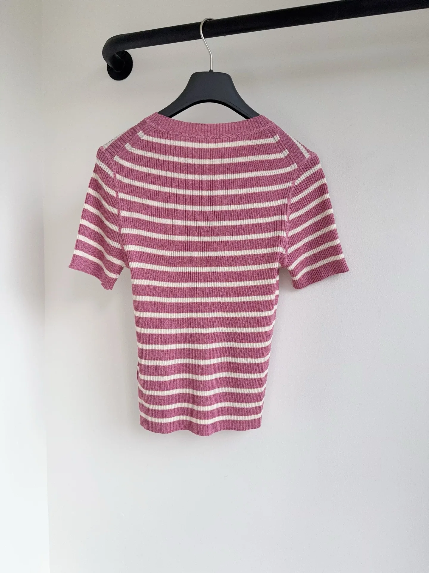 2025 Women Short-sleeved Summer Autumn New Slim Fashion Casual Stripe Color Blend Linen Crew-neck Sweater
2025 Women Short-sleeved Summer Autumn New Slim Fashion Casual Stripe Color Blend Linen Crew-neck Sweater