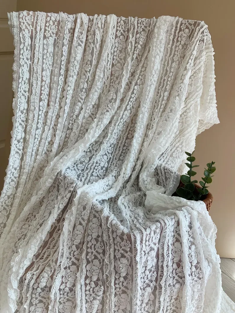 Белое эластичное кружевное платье 1 ярд с оборками: кружевная ткань с цветочной вышивкой для платья, свадебного платья, пышного платья
Белое эластичное кружевное платье 1 ярд с оборками: кружевная ткань с цветочной вышивкой для платья, свадебного платья, пышного платья