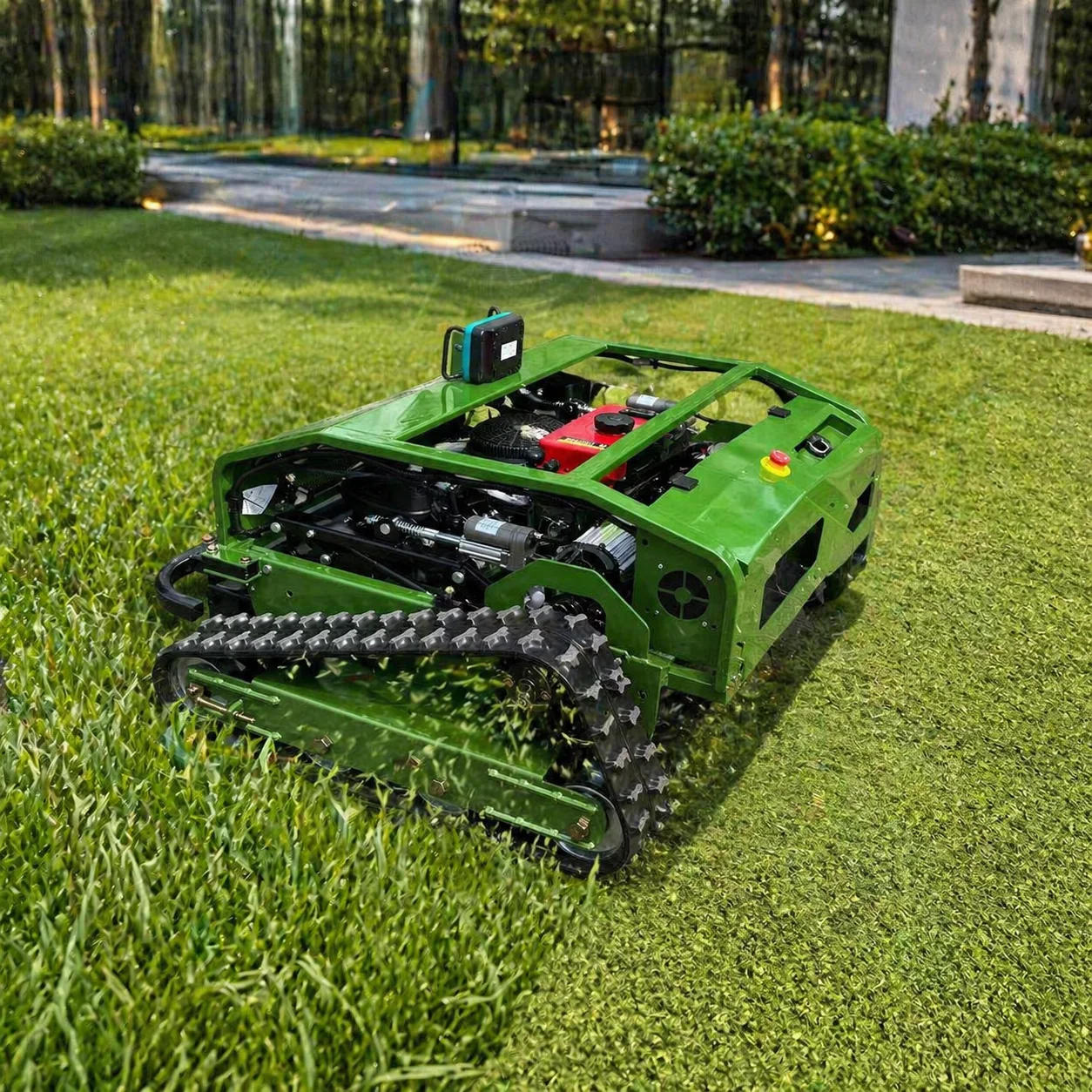 2-in-1 Remote Control Agricultural Tracked Machine High-Power Mower And Sprayer with 60L Tank for Precision Farming
2-in-1 Remote Control Agricultural Tracked Machine High-Power Mower And Sprayer with 60L Tank for Precision Farming