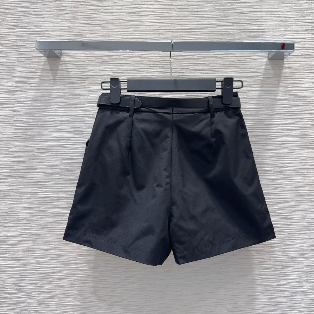 2026 New Black Shorts
2026 New Black Shorts