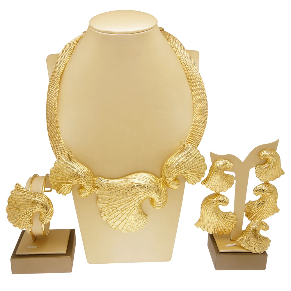 Yulaili Italian Gold Plated Jewelry Sets for Woman Large Pendant Necklace Banquet Wedding Party Accessories Gift
Yulaili Italian Gold Plated Jewelry Sets for Woman Large Pendant Necklace Banquet Wedding Party Accessories Gift