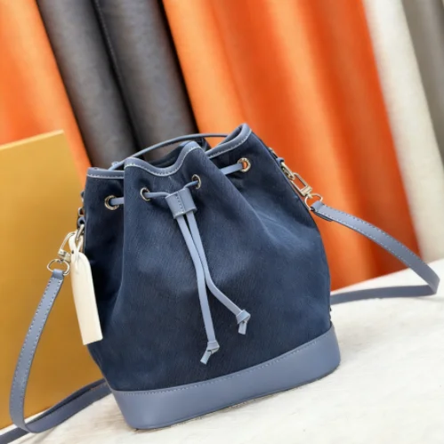 25th New Style Women's Backpack - Trendy, Compact Shoulder Bag with Sweet and Fashionable Style
25th New Style Women's Backpack - Trendy, Compact Shoulder Bag with Sweet and Fashionable Style
