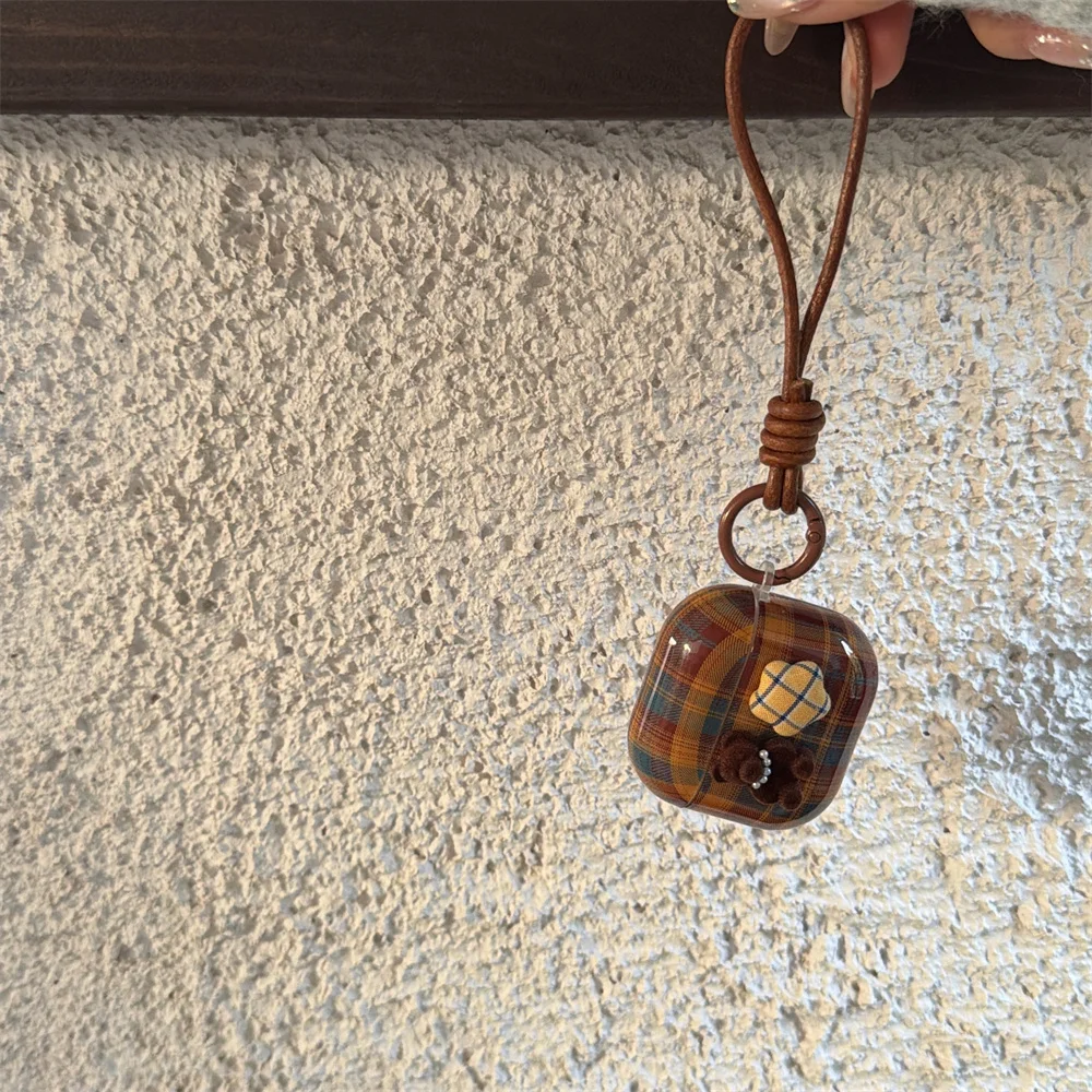 Yellow brown color blocked plaid headphone case suitable for Apple Airpods Pro 2 3 4 suitable for Airpods Pro 2 silicone cute he
Yellow brown color blocked plaid headphone case suitable for Apple Airpods Pro 2 3 4 suitable for Airpods Pro 2 silicone cute he