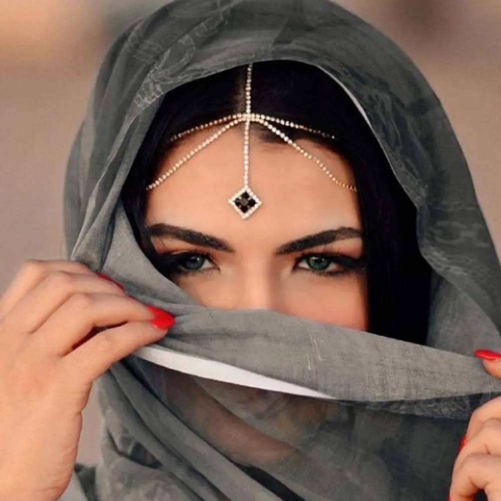 Stonefans Black Pendant Head Chain Arabian Jewelry Wedding Accessories Headpiece Boho Rhinestone Bride Headdress Party Headband
Stonefans Black Pendant Head Chain Arabian Jewelry Wedding Accessories Headpiece Boho Rhinestone Bride Headdress Party Headband