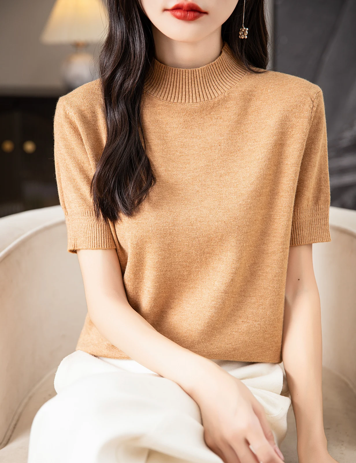 LONGMING Turtleneck T Shirt Top Casual Short Sleeve Knit Top for Women‘s T Shirt Fashion 2024 Trendy High Quality Woman Clothing
LONGMING Turtleneck T Shirt Top Casual Short Sleeve Knit Top for Women‘s T Shirt Fashion 2024 Trendy High Quality Woman Clothing