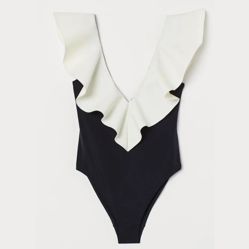 Women One Piece Swimsuit Swimwear Deep V Retro Holiday Beachwear Backless Summer Elegant Surf Wear Bathing Suit Summer
Women One Piece Swimsuit Swimwear Deep V Retro Holiday Beachwear Backless Summer Elegant Surf Wear Bathing Suit Summer