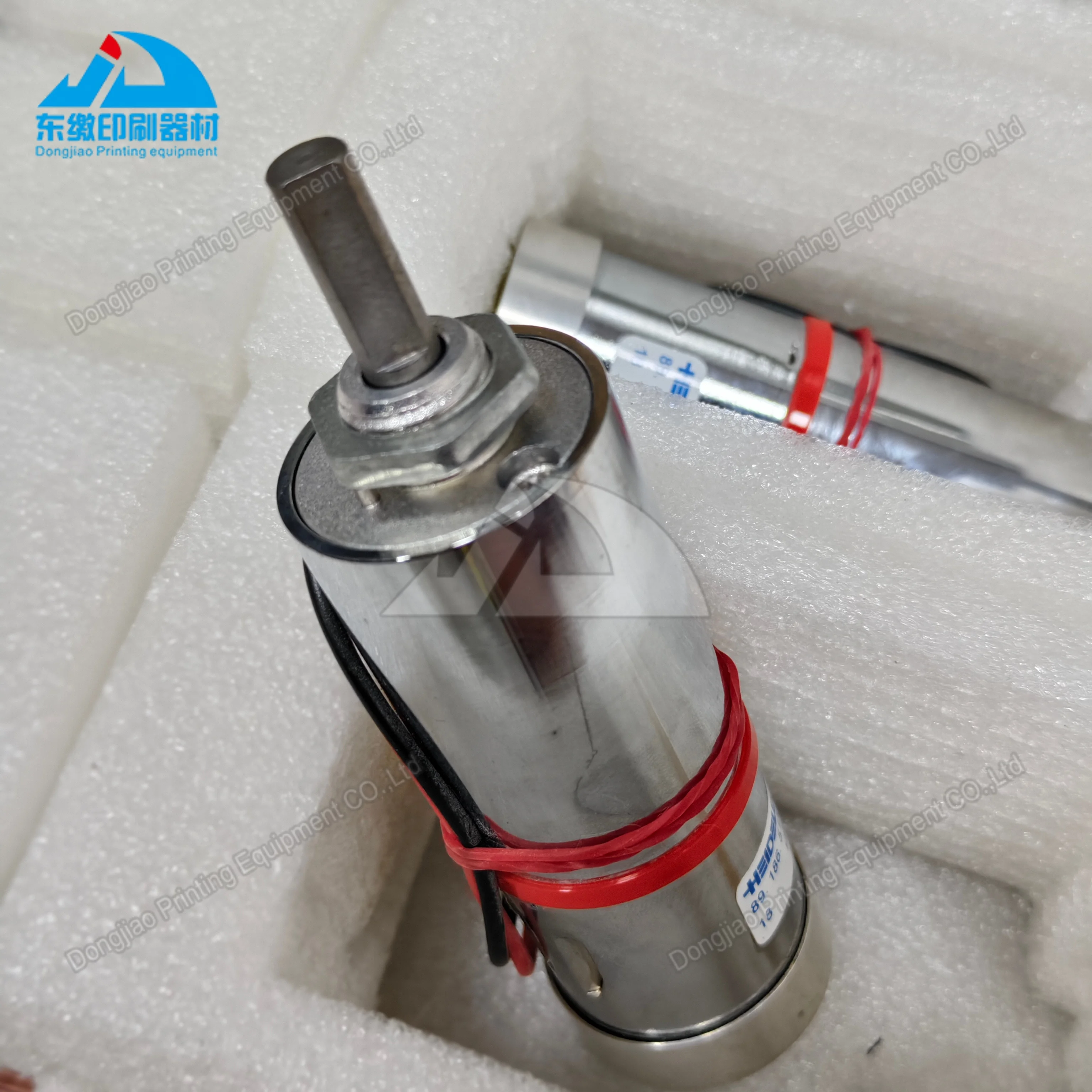 GTO52/4 Motor 89.186.5151 for Heidelberg GTO52 Printing Machinery Spare Parts Motor 89.186.5151
GTO52/4 Motor 89.186.5151 for Heidelberg GTO52 Printing Machinery Spare Parts Motor 89.186.5151