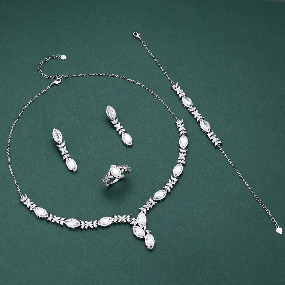 Popular 4-piece jewelry set with cubic zirconia, suitable for women's wedding parties, wedding accessories, Dubai, Saudi Arabia
Popular 4-piece jewelry set with cubic zirconia, suitable for women's wedding parties, wedding accessories, Dubai, Saudi Arabia