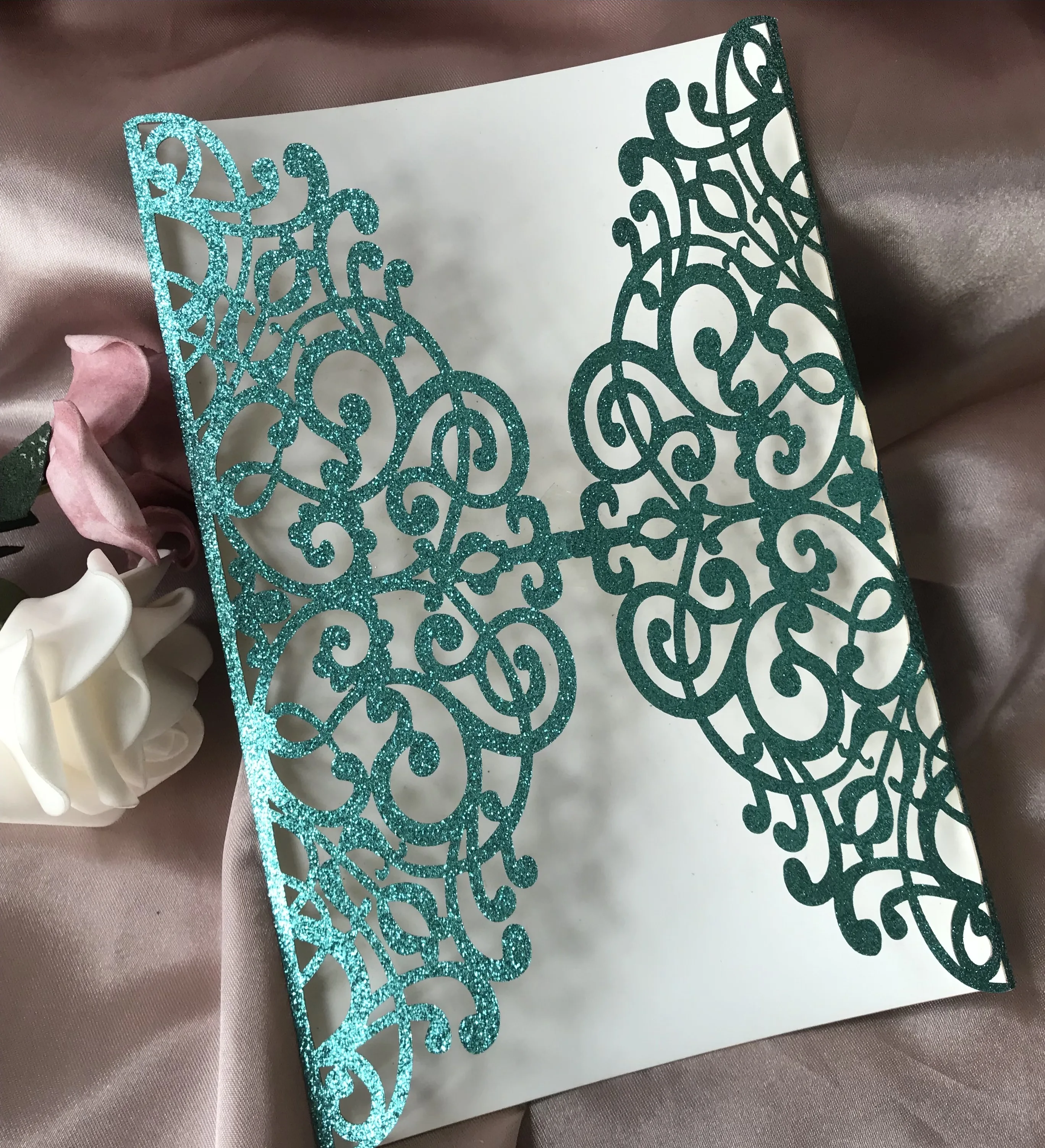 Laser Cut Wedding Invitation,Floral Invitations, Glitter Blue and Green, Custom Invitation Card, 50PCs
Laser Cut Wedding Invitation,Floral Invitations, Glitter Blue and Green, Custom Invitation Card, 50PCs