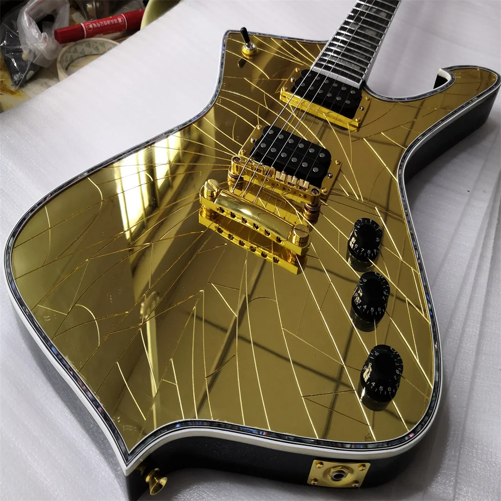 Электрогитара с зеркальной поверхностью по индивидуальному заказу, инкрустированная перламутром гриф, золотые аксессуары для фурнитуры
Электрогитара с зеркальной поверхностью по индивидуальному заказу, инкрустированная перламутром гриф, золотые аксессуары для фурнитуры
