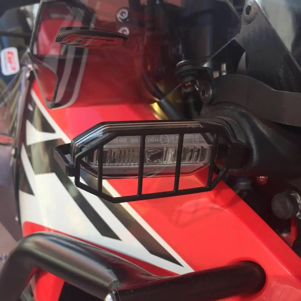 For Honda CRF 250 Rally Motorcycle Accessoires Front Rear Turn Signal Light Protection Shield Guard Cover
For Honda CRF 250 Rally Motorcycle Accessoires Front Rear Turn Signal Light Protection Shield Guard Cover