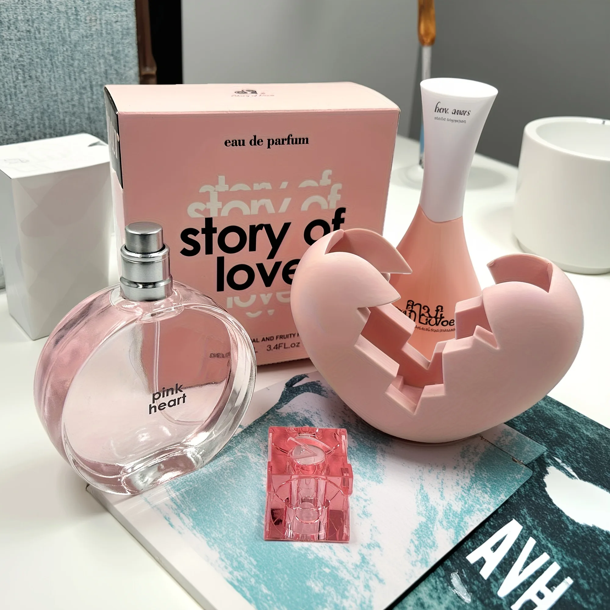 Ladies' Pure Perfume, FruityFragrance, Base Note: Macaron, MUSK,Perfectly Blended with Its Own Scent, 3.4oz,Long-lasting Fragra
Ladies' Pure Perfume, FruityFragrance, Base Note: Macaron, MUSK,Perfectly Blended with Its Own Scent, 3.4oz,Long-lasting Fragra