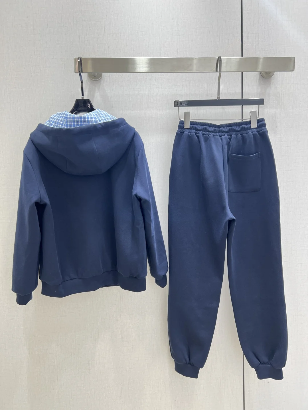 2025 Spring/Autumn New Hooded Drawstring Pants Set Jacket Double sided Wearable Printed Effect Retro Elegant 500
2025 Spring/Autumn New Hooded Drawstring Pants Set Jacket Double sided Wearable Printed Effect Retro Elegant 500