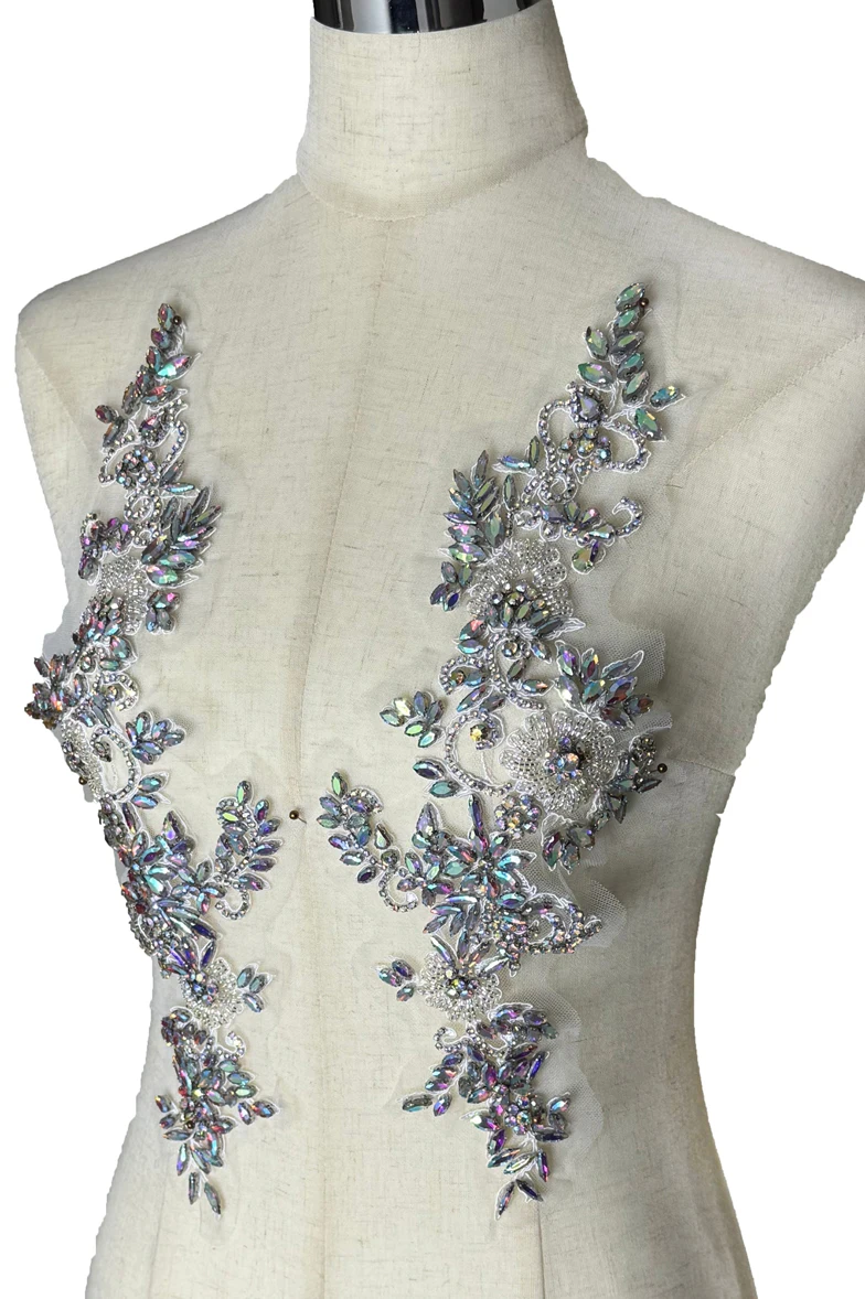 HelluyerDc silver,gold,champgane,AB rhinestones beaded applique patch,14cm*40cm sew on for hats,belt,clothing,shoses 3D flowers
HelluyerDc silver,gold,champgane,AB rhinestones beaded applique patch,14cm*40cm sew on for hats,belt,clothing,shoses 3D flowers