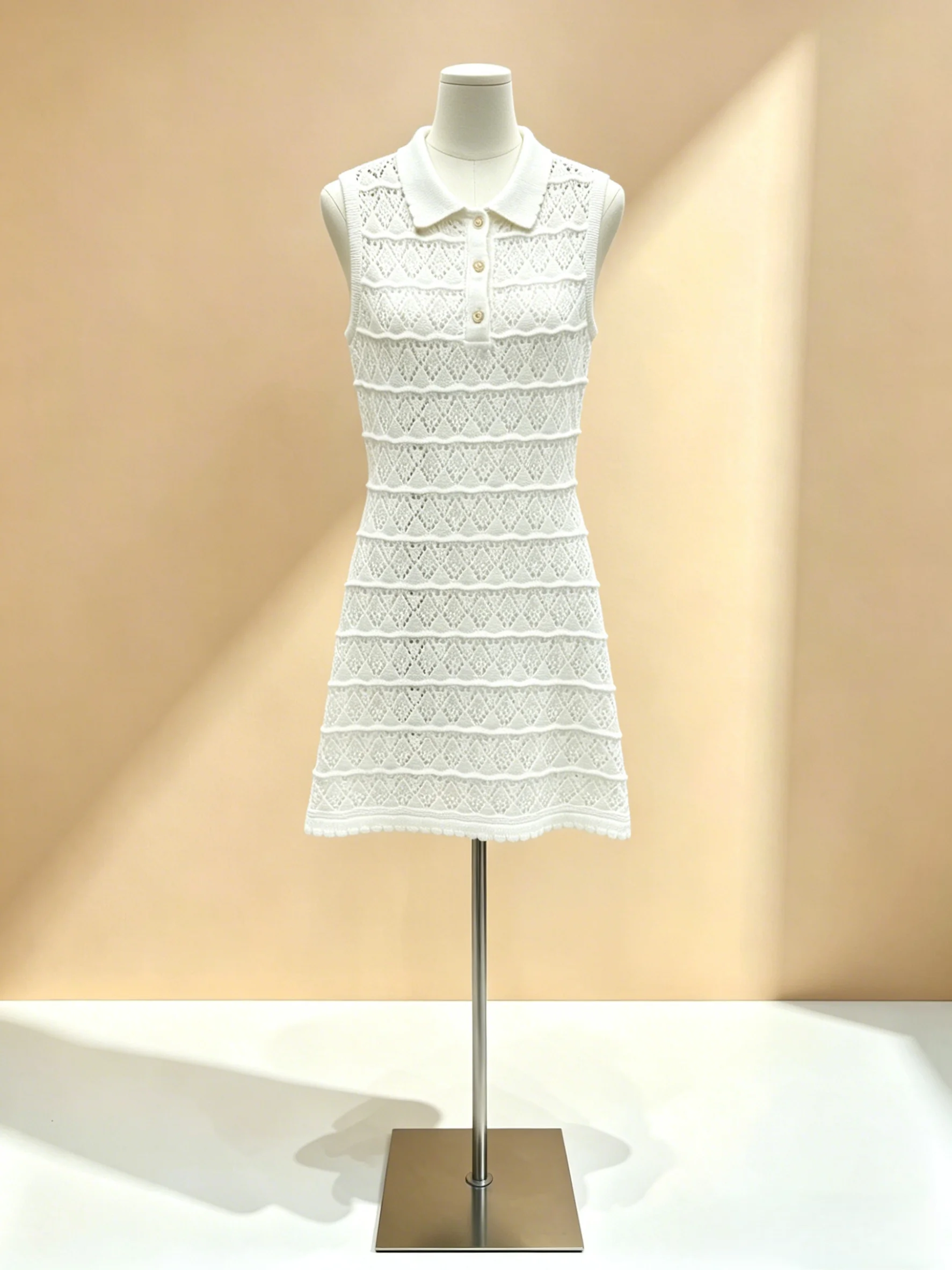 26th New Style Round-neck Open-Back Bowknot Decorated Sleeveless Elegant Dress
26th New Style Round-neck Open-Back Bowknot Decorated Sleeveless Elegant Dress