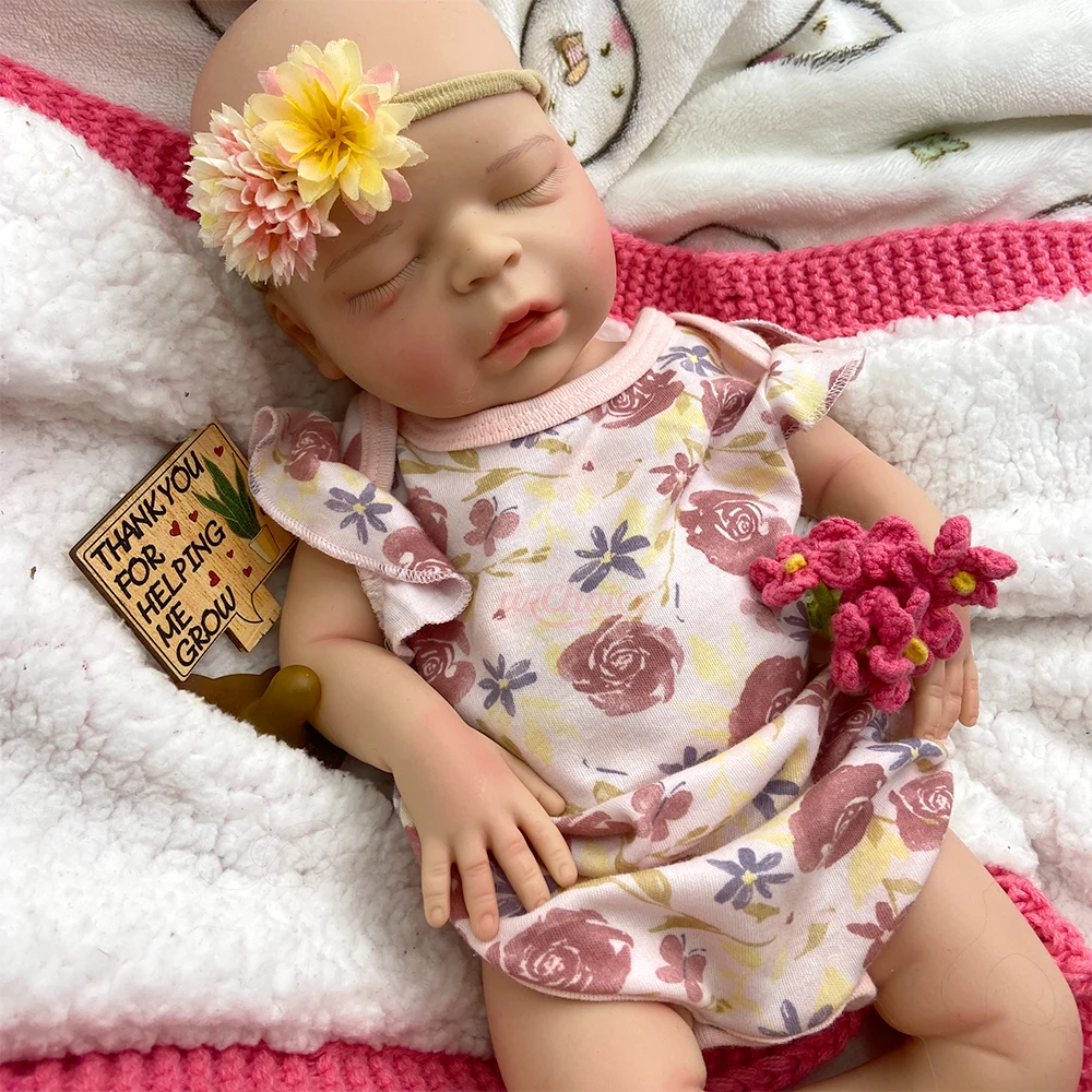 Раскрашенная 18-дюймовая силиконовая кукла-реборн: милая девочка с реалистичными ощущениями, закрытыми глазами, спящая, для эмоционального общения, подарок, реквизит для фотосъемки
Раскрашенная 18-дюймовая силиконовая кукла-реборн: милая девочка с реалистичными ощущениями, закрытыми глазами, спящая, для эмоционального общения, подарок, реквизит для фотосъемки