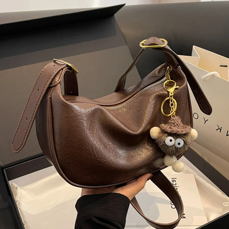 Women Dumpling Bag, Fashion Brown Crossbody Shoulder Bag for Daily Travel
Women Dumpling Bag, Fashion Brown Crossbody Shoulder Bag for Daily Travel